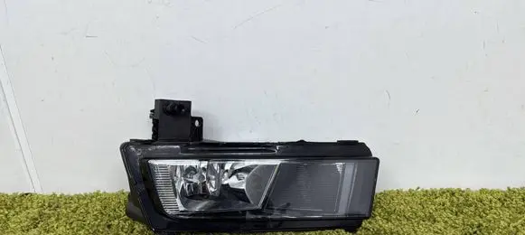 Volkswagen Touran III Front fog light 5ta941661a