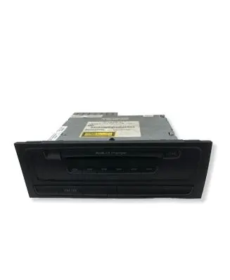 Audi A5 8T 8F CD/DVD changer 8T1035110C