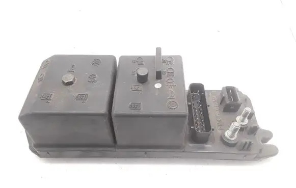 Alfa Romeo 166 Fuse module