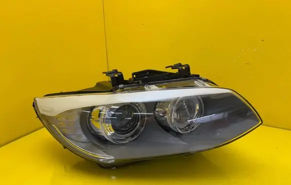 BMW 3 E92 E93 Headlight/headlamp 7239932-06