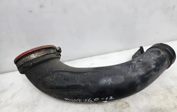 Volvo S60 Intercooler hose/pipe 30774692