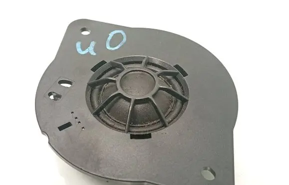 Audi A5 8T 8F Panel speaker 8T0035399A 90300000108
