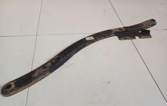 Ford Focus C-MAX Radiator mount bracket 4M51A10684AB
