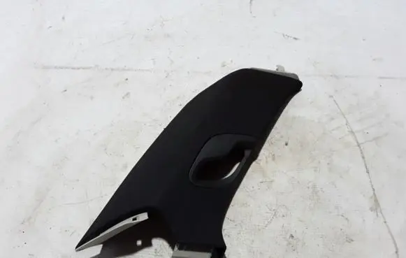Mercedes-Benz E W213 (D)pillar trim (top) A2136905125
