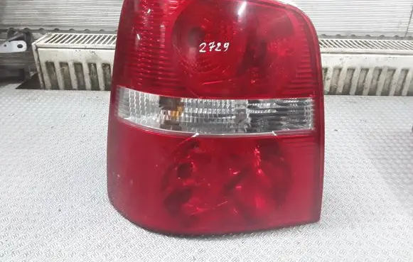 Volkswagen Touran I Rear/tail lights