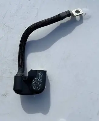 Opel Corsa E Positive cable (battery) 13493176