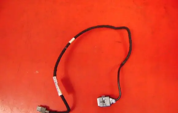 Peugeot 308 USB socket connector 9806048180