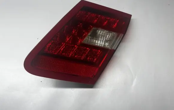 Mercedes-Benz E W212 Tailgate rear/tail lights A2129060458