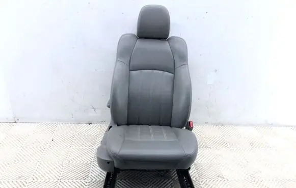 Chrysler 300 - 300C Front passenger seat 