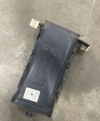 BMW 3 G20 G21 Air intake duct part 7422279 19986210