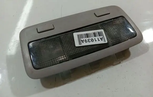 Toyota Avensis T250 Front seat light 8125005020 81250-05020