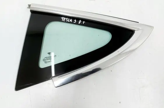 Tesla Model 3 Rear side window 43R-004529