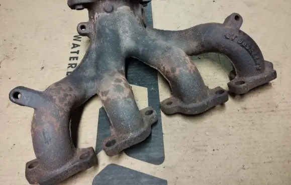 Chrysler Neon II Exhaust manifold 04777586AB