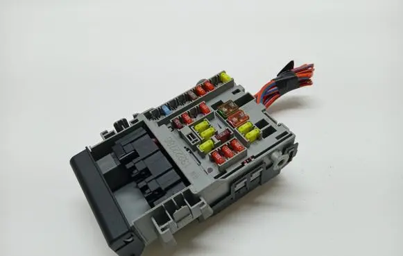 Opel Astra J Negative earth cable (battery) 13222786