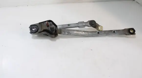 Toyota Aygo AB10 Front wiper linkage 