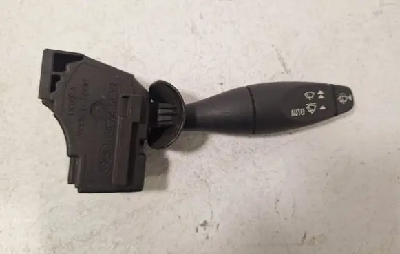 Ford Mondeo Mk III Wiper control stalk