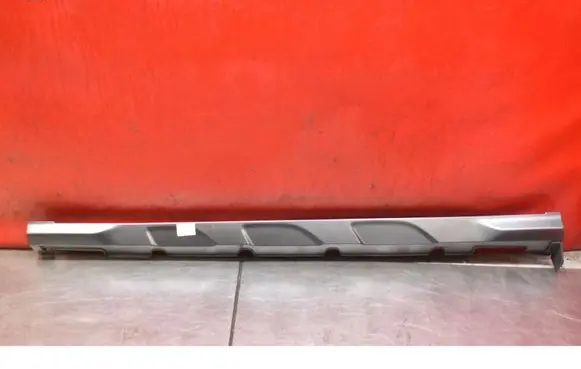 Hyundai Kona I Front sill (body part) 