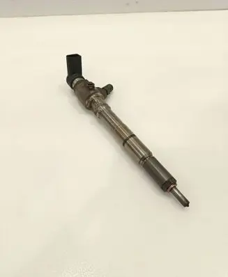 Volkswagen Caddy Fuel injector 03L130277B 72827