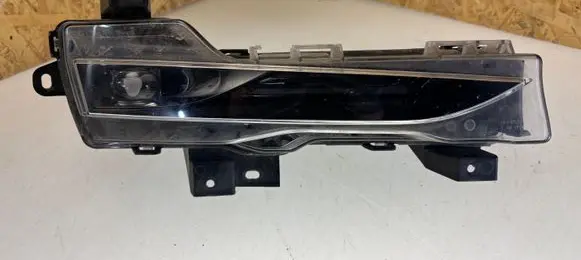 Tesla Model Y LED Daytime headlight 162479800A K52T299