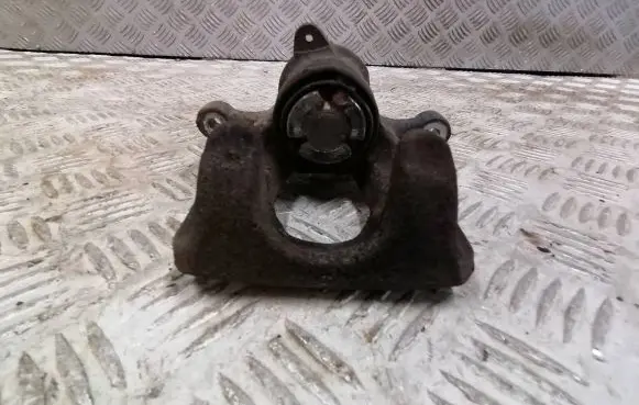 Nissan X-Trail T32 Rear brake caliper