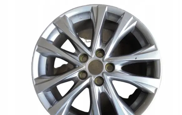 R18 alloy rim