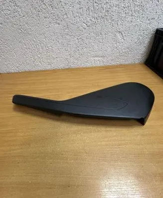 Mercedes-Benz ML W166 Front door seat control surround trim A1669102104 F5547