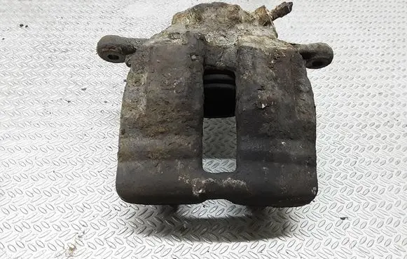 Mercedes-Benz C W203 Front brake caliper
