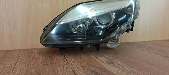 Headlight/headlamp