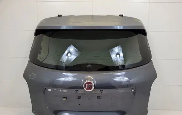 Tailgate/trunk/boot lid