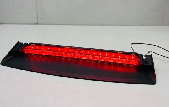 Audi A4 S4 B8 8K Third/center stoplight 8K5945097