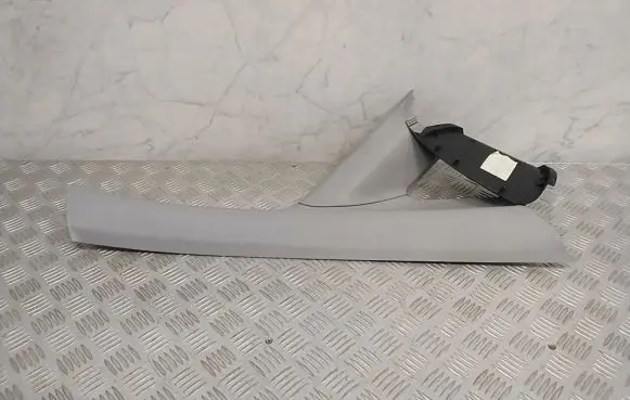 Mercedes-Benz Vito Viano W639 (A) pillar trim A6396904053