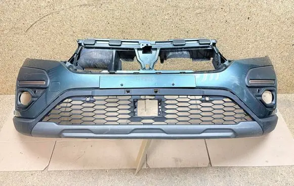 Dacia Sandero III Front bumper 620228861R 260550S