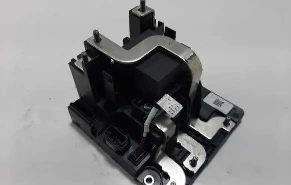 Peugeot 208 II Other devices AEVA9251 202205356261D