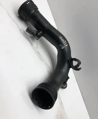 Volkswagen PASSAT B6 Intercooler hose/pipe 1K0145770D 1K0145762AD