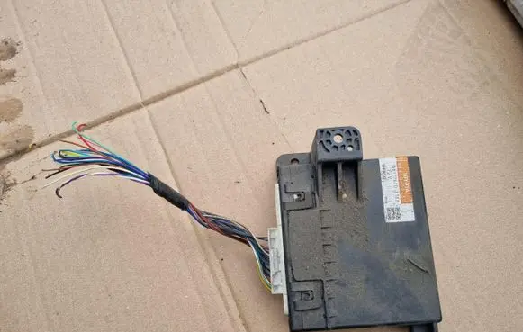 Toyota Auris 150 Air conditioner control unit module 88650-02430