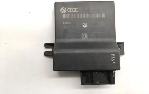 Audi Q7 4L Gateway control module 4L0907468