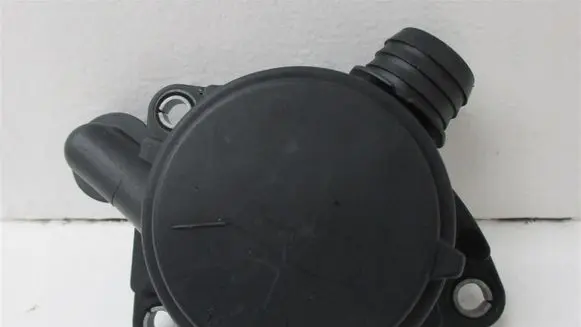 Mercedes-Benz S W221 Oil breather separator 