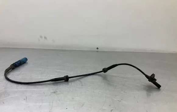 BMW 5 E60 E61 ABS brake wheel speed sensor 6908705