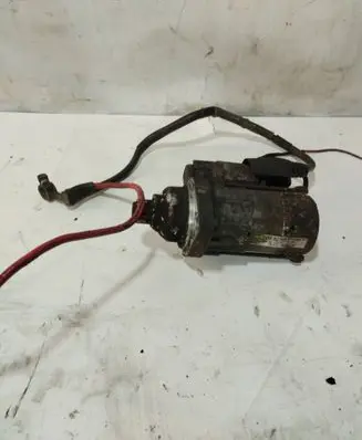 Volkswagen PASSAT B6 Starter motor 02M911023N 404060099