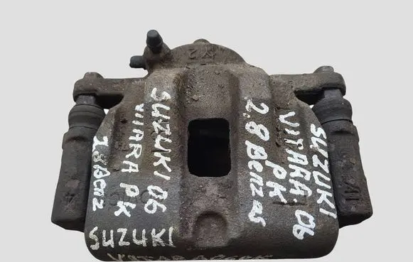 Suzuki Grand Vitara II Front brake caliper