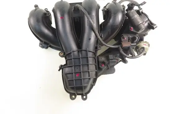 Ford Mondeo Mk III Intake manifold 1S7G9424DC