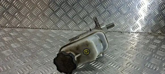 KIA Sorento Master brake cylinder 341116