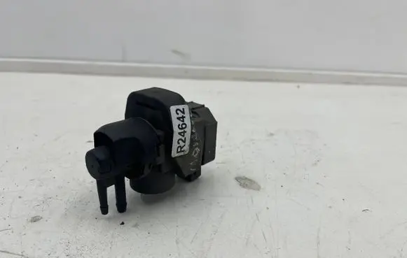 Opel Movano B Valve vacuum 149566215R