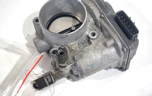 Toyota Corolla E210 E21 Engine shut-off valve 220300T110