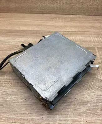 Peugeot 607 CD/DVD changer 964795608000 PSANMK10000