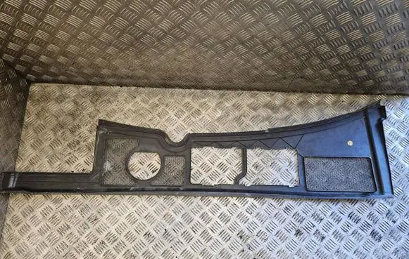 Audi A4 S4 B6 8E 8H Wiper trim 8E1819417B