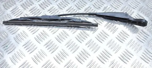 Cadillac XT6 Rear wiper blade arm 