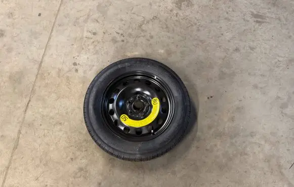 Volkswagen PASSAT B8 USA R16 spare wheel