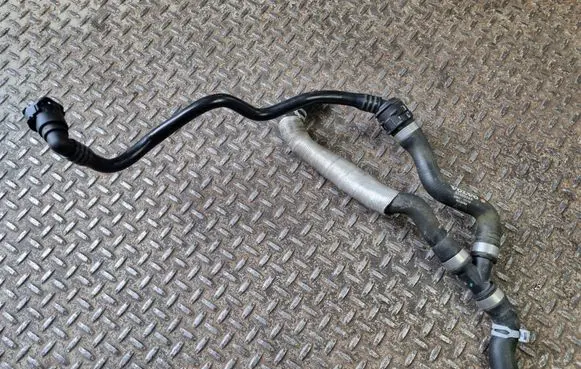 Volvo XC60 Engine coolant pipe/hose 31465025 31368970 31493034