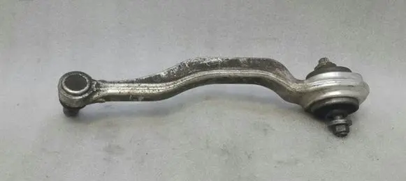 Mercedes-Benz CLS C219 Front control arm A2113304411